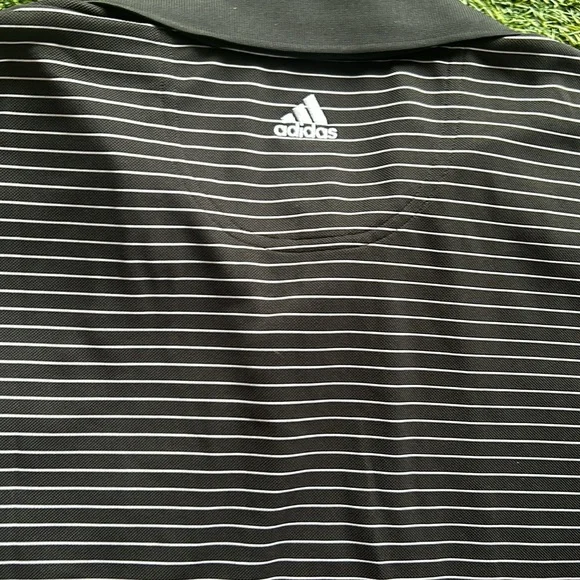 Adidas man’s short sleeve shirt - Picture 7 of 9